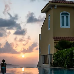 https://las-casitas-village-at-el-conquistador.greaterantilleshotels.net